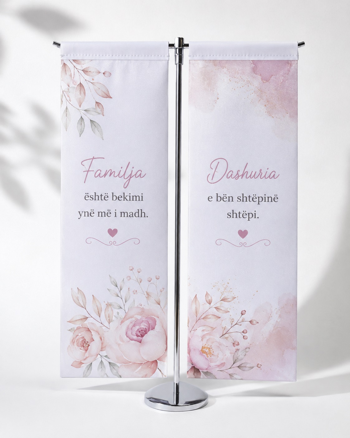 Set me 2 Flamuj Tavoline të Personalizuar, 30 × 10 cm, me Bazament Metalik – foto 3