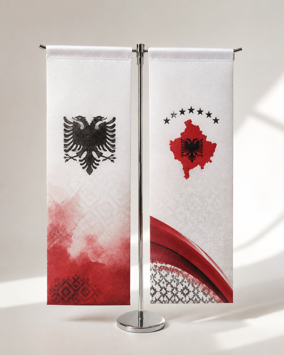 Set me 2 Flamuj Tavoline të Personalizuar, 30 × 10 cm, me Bazament Metalik – foto 4