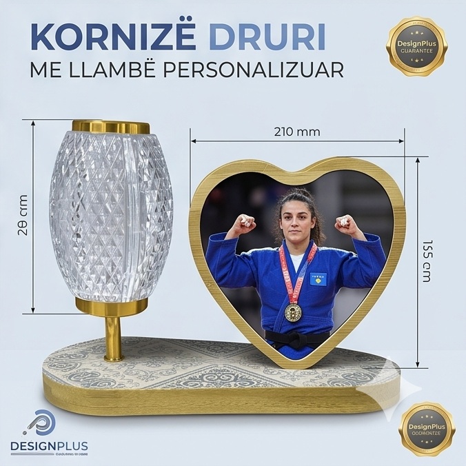 Kornizë Druri me Llambë të Personalizuar, Formë Zemre, Dhuratë Premium me Foto