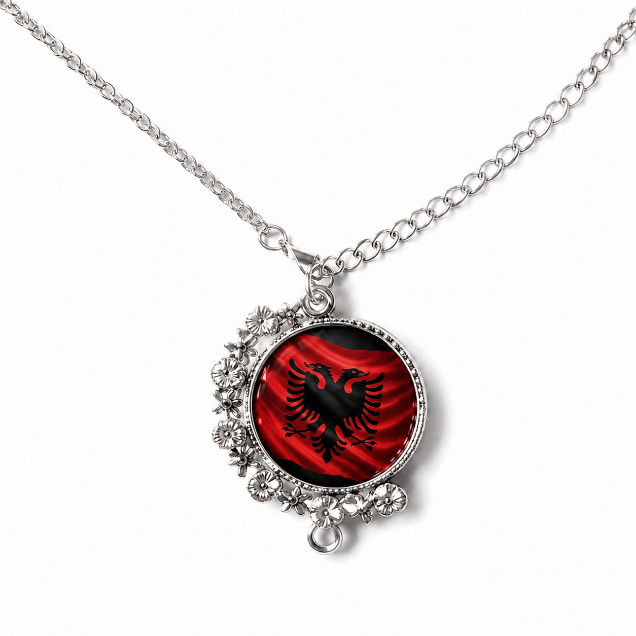 Varëse e Personalizuar në dy anët me Zinxhir Argjendi, Formë e Rrumbullakët me Detaje Lulesh