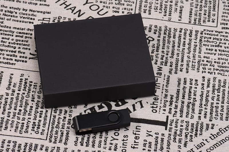 USB Flash Drive 8GB Metalike me Kuti Dhuratë, për ruajtje dhe transferim të të dhënave, për kompjuter, punë dhe ruajtje të të dhënave, ngjyrë e zezë